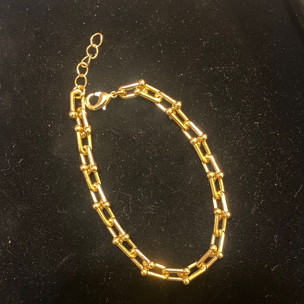 Elegant Gold Filled Chain Bracelet